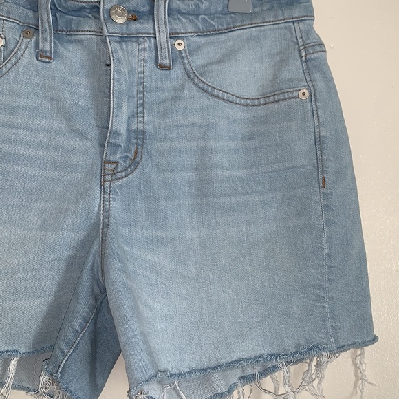 Madewell High Waisted Shorts - Picture 3 of 9